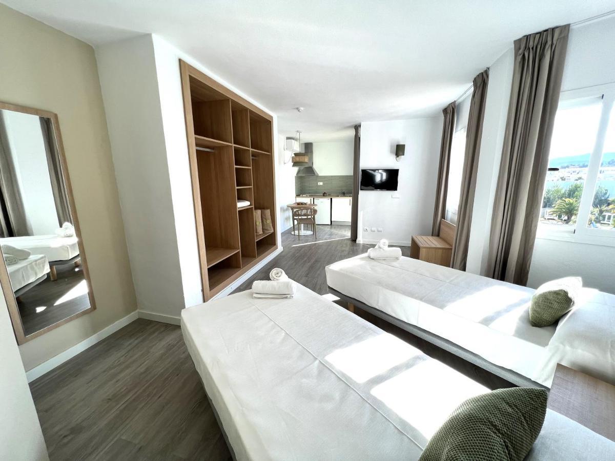The Palm Star Ibiza - Adults Only Apartment Sant Antoni de Portmany Екстериор снимка